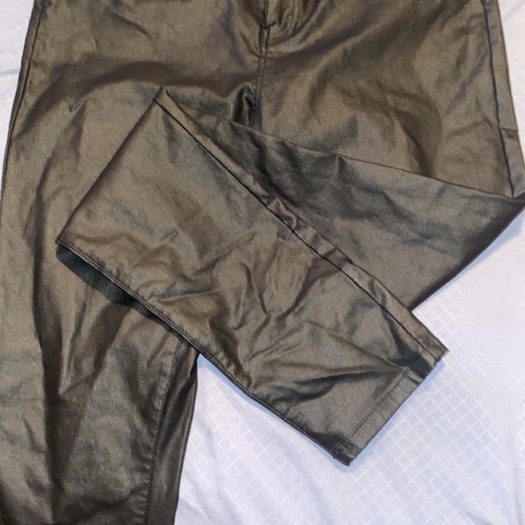 coated denim. So flattering and ridiculous sexy ! - Picture 3 of 4